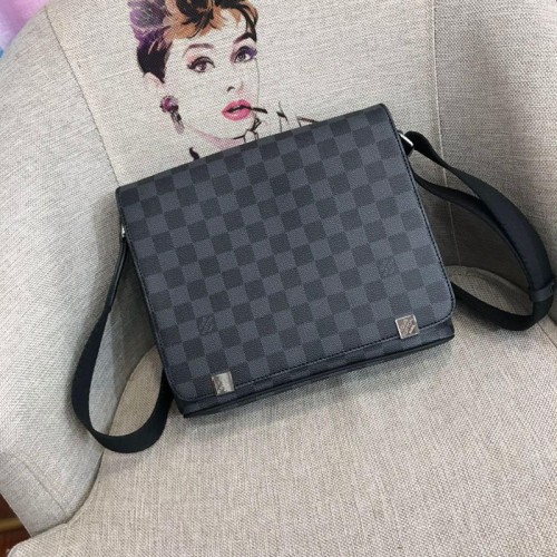 FASH LOUIS VUITTON Bags 19B570245