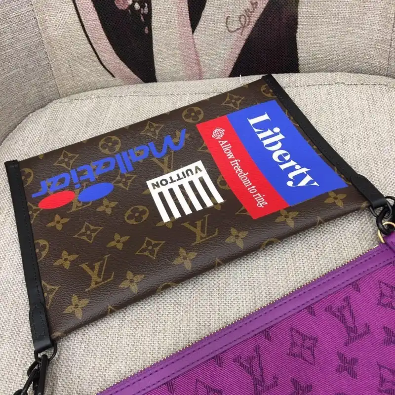 Fashionrepsfam ru LV Bags 19B570247