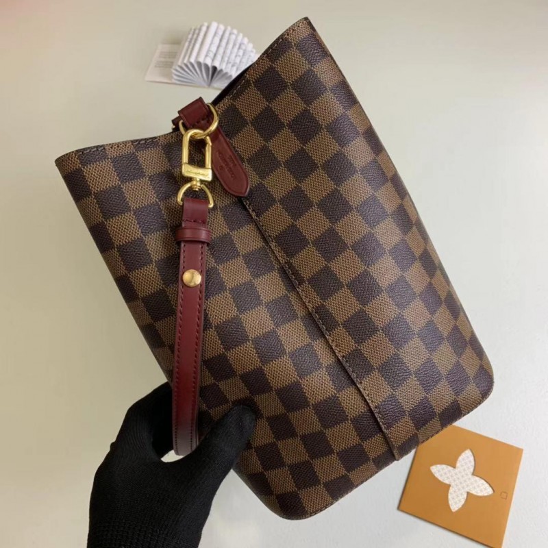 LV Bags 19B570255