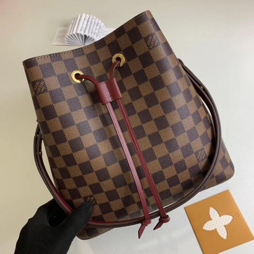 FASH LOUIS VUITTON Bags 19B570255