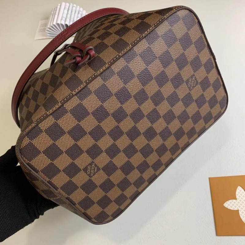 FASH LOUIS VUITTON Bags 19B570255