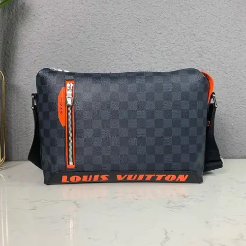 LV Bags 19B570273