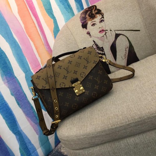 FASH LOUIS VUITTON Bags 19B570274