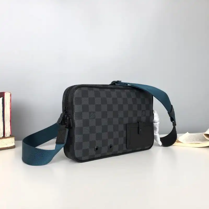 LV Bags 19B570285