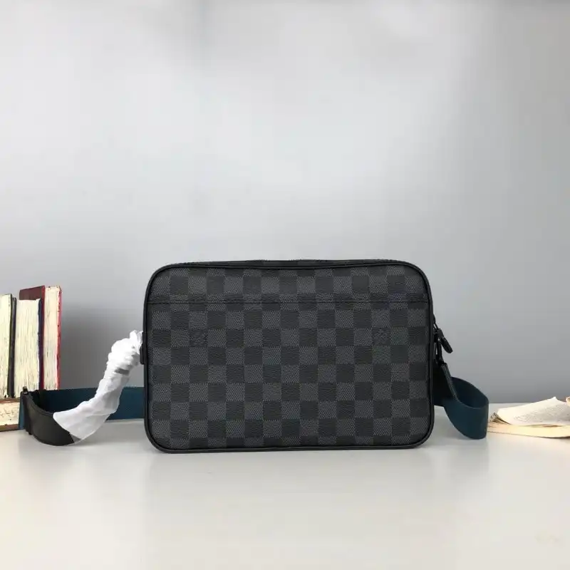 LV Bags 19B570285