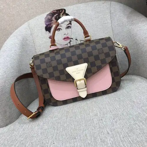 LV Bags 19B570288