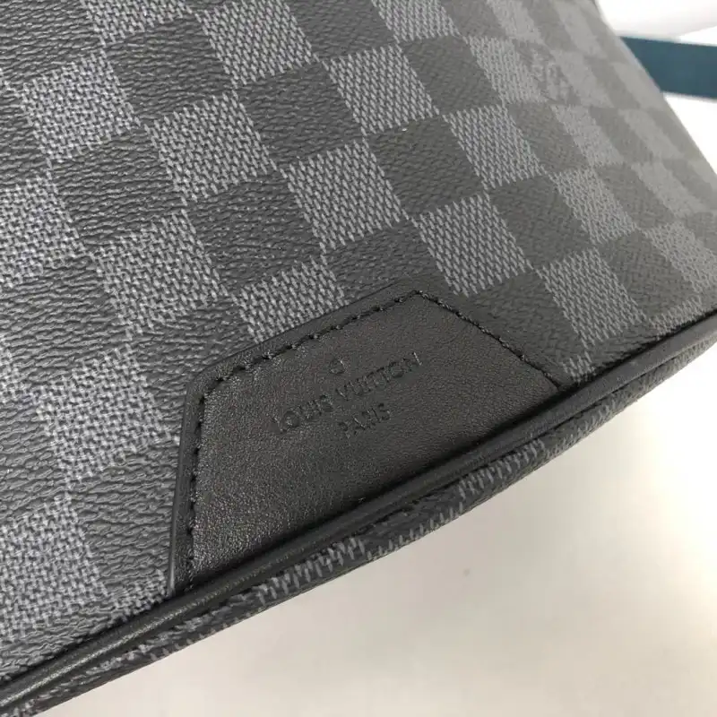 LV Bags 19B570294