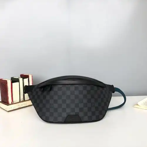 LV Bags 19B570294