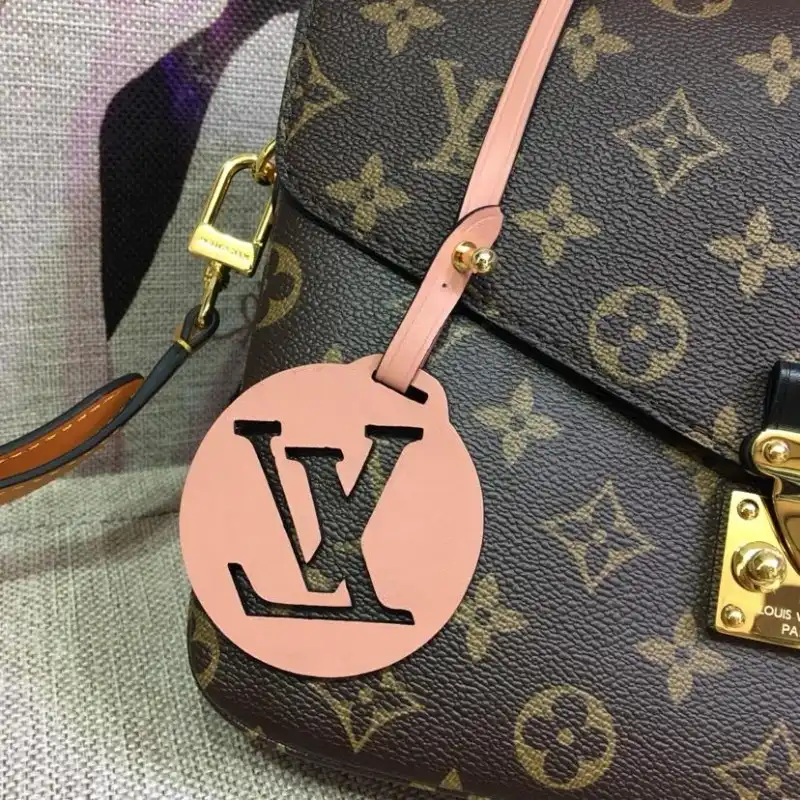 LV Bags 19B570297