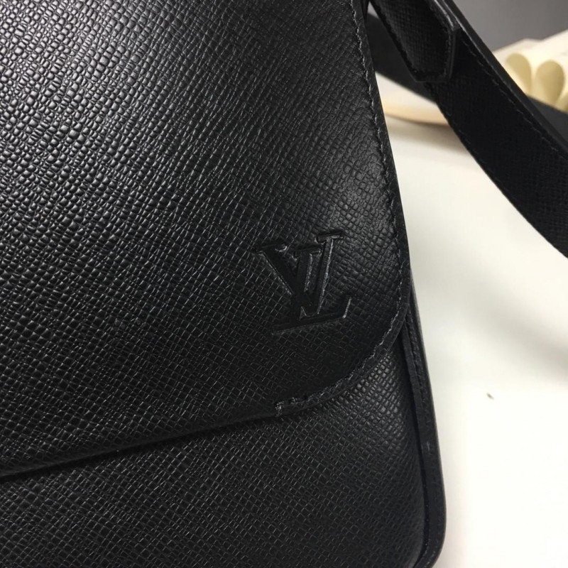 FASH LOUIS VUITTON Bags 19B570301