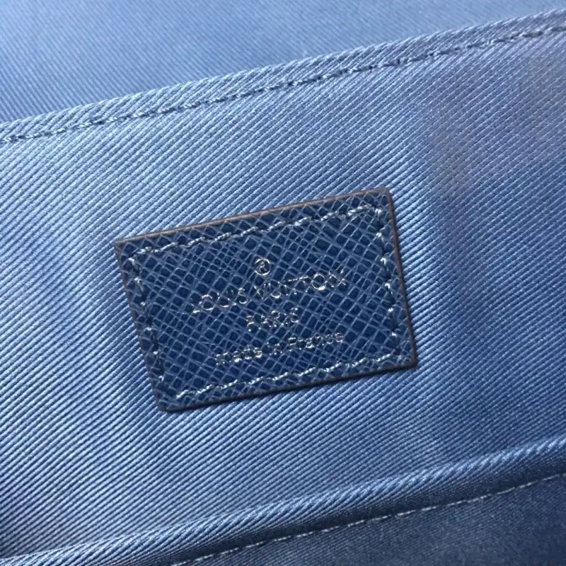 LV Bags 19B570302