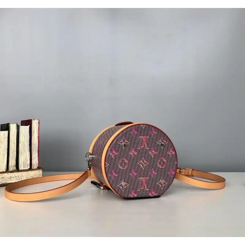 LV Bags 19B570304