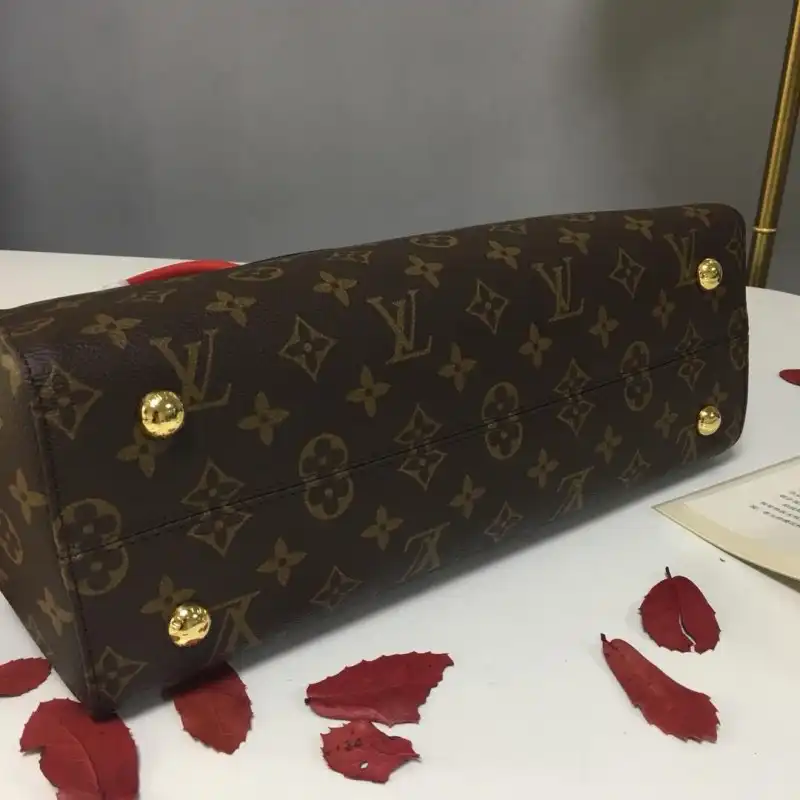 LV Bags 19B570308