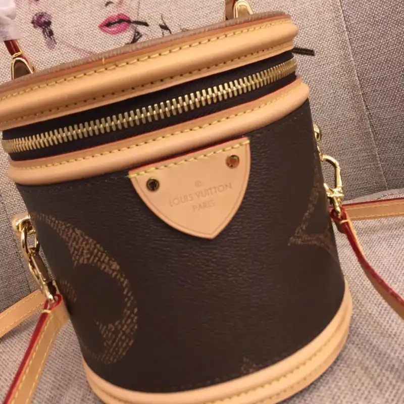 Fashionrepsfam ru LV Bags 19B570324