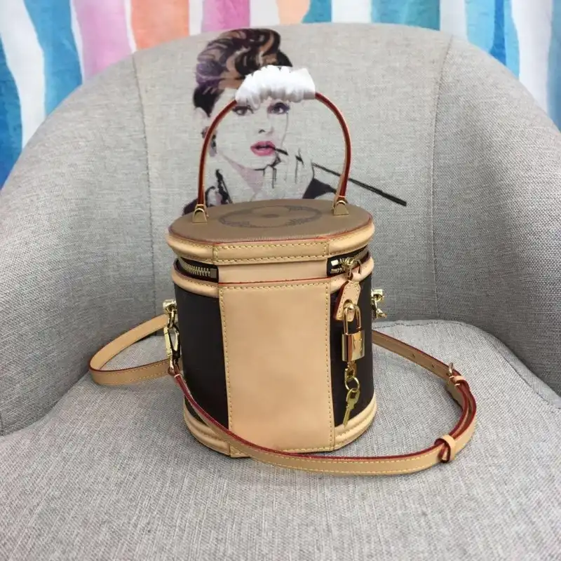 Fashionrepsfam ru LV Bags 19B570324