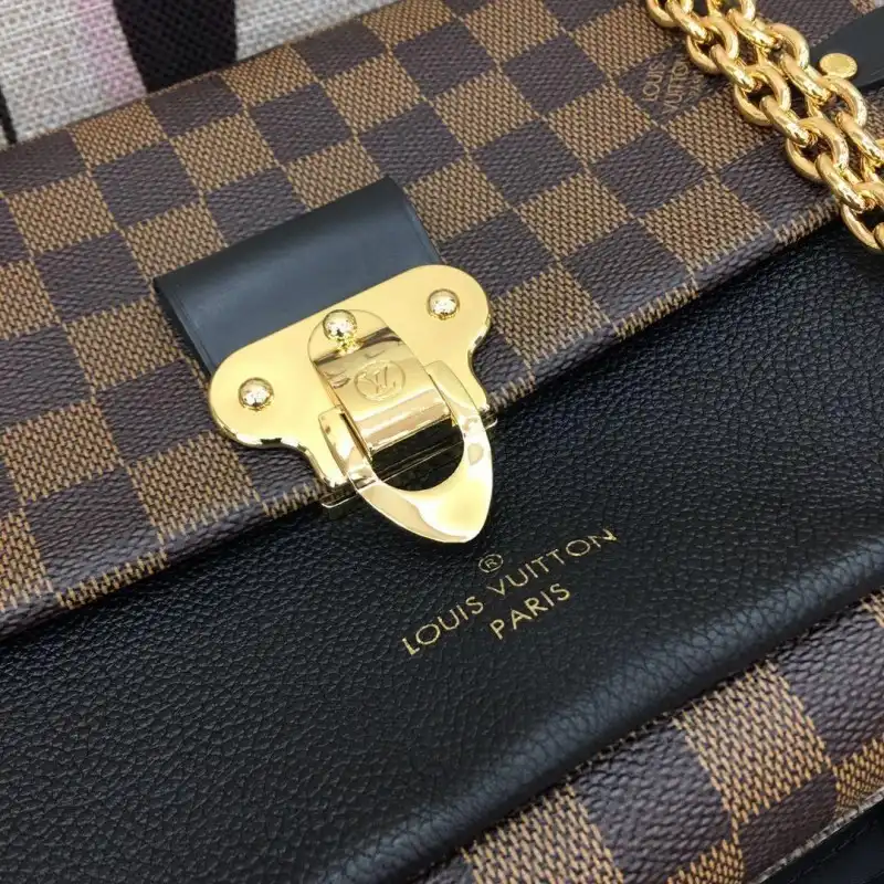 LV Bags 19B570325