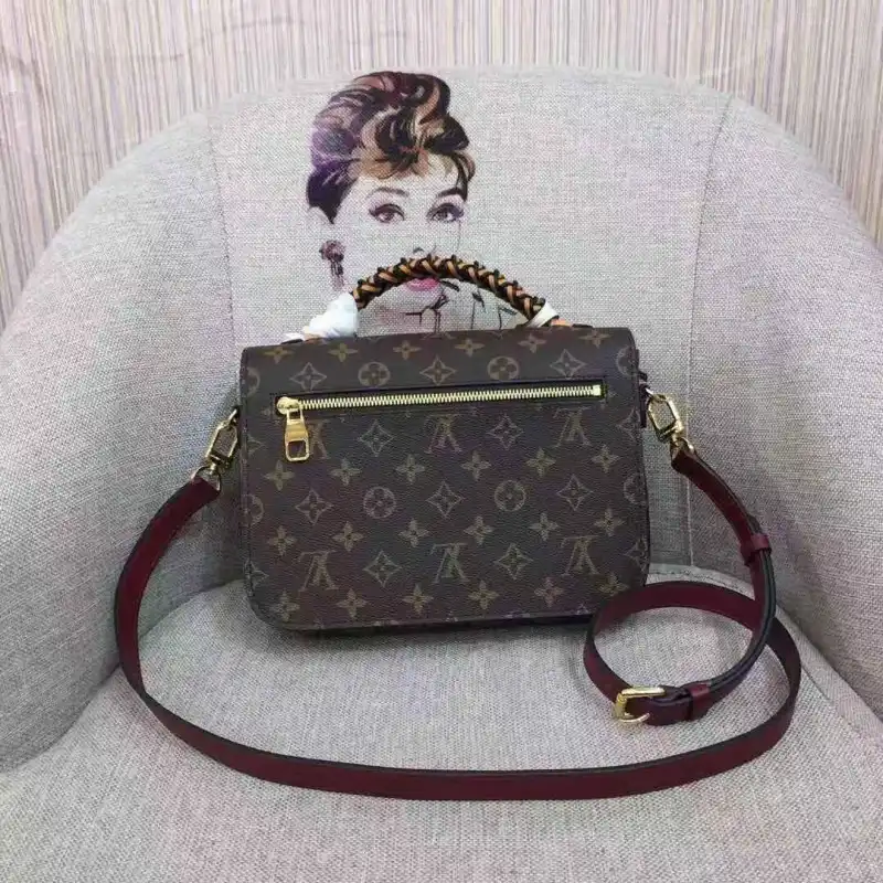 LV Bags 19B570337