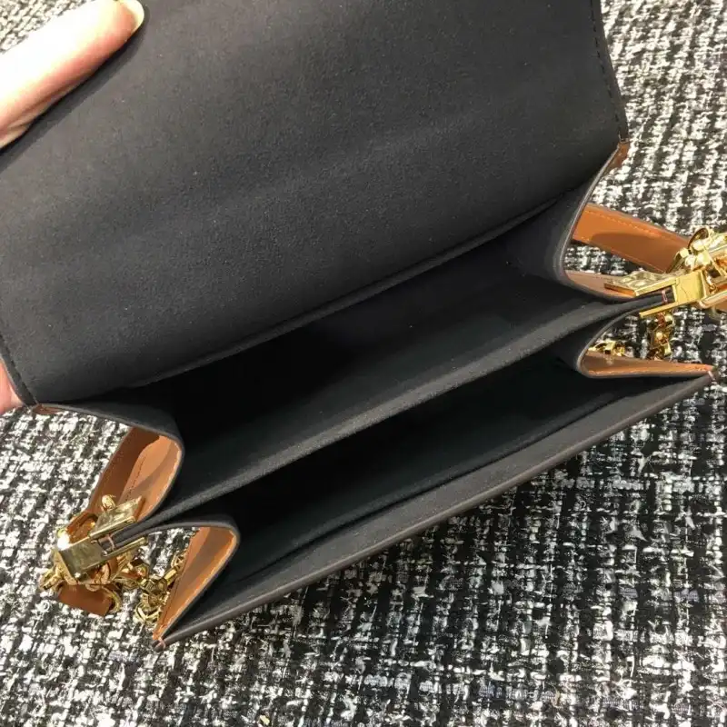 Fashionrep LV Bags 19B570342