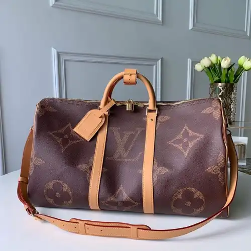 FASH LOUIS VUITTON Bags 19B570351