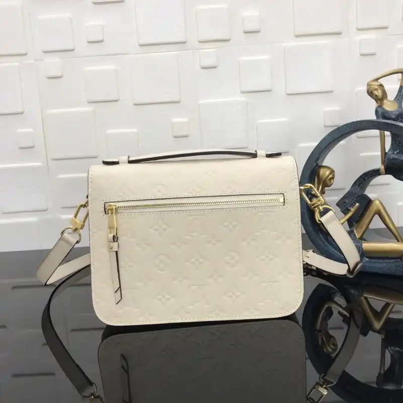 Fashionrep LV Bags 19B570353