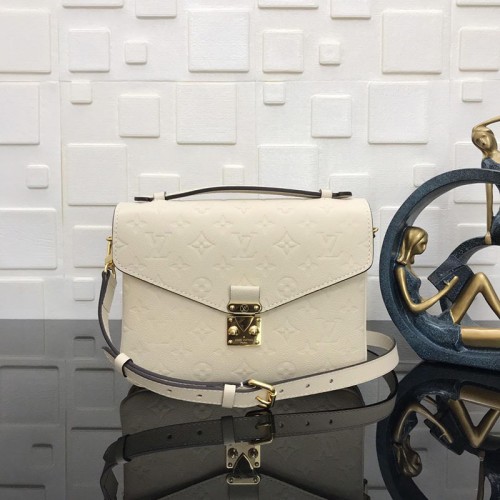 FASH LOUIS VUITTON Bags 19B570353