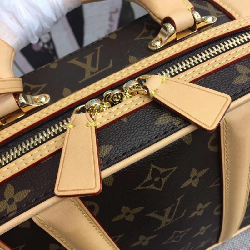 FASH LOUIS VUITTON Bags 19B570359