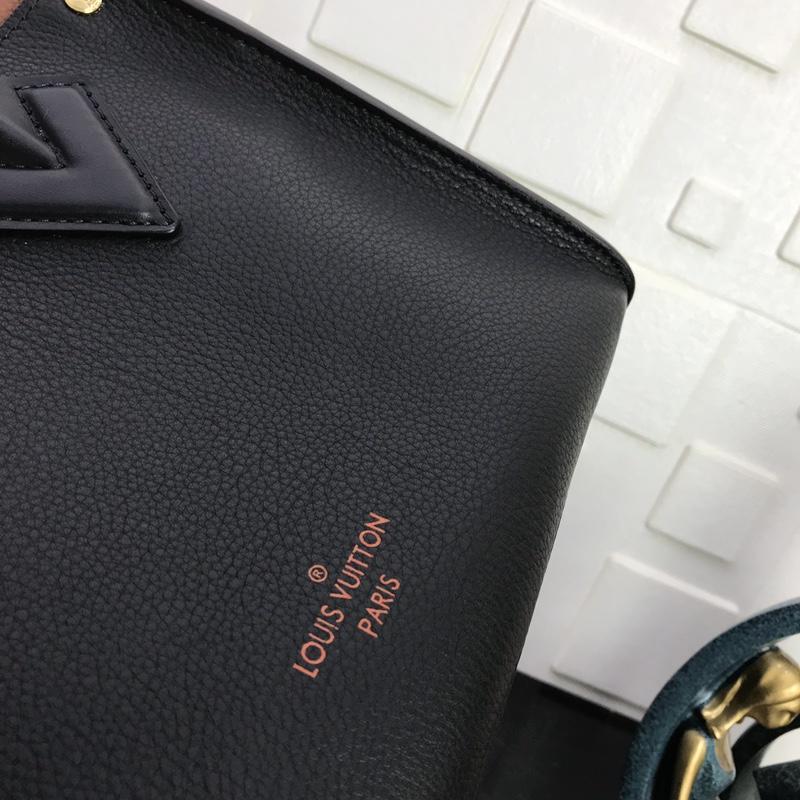 FASH LOUIS VUITTON Bags 19B570362