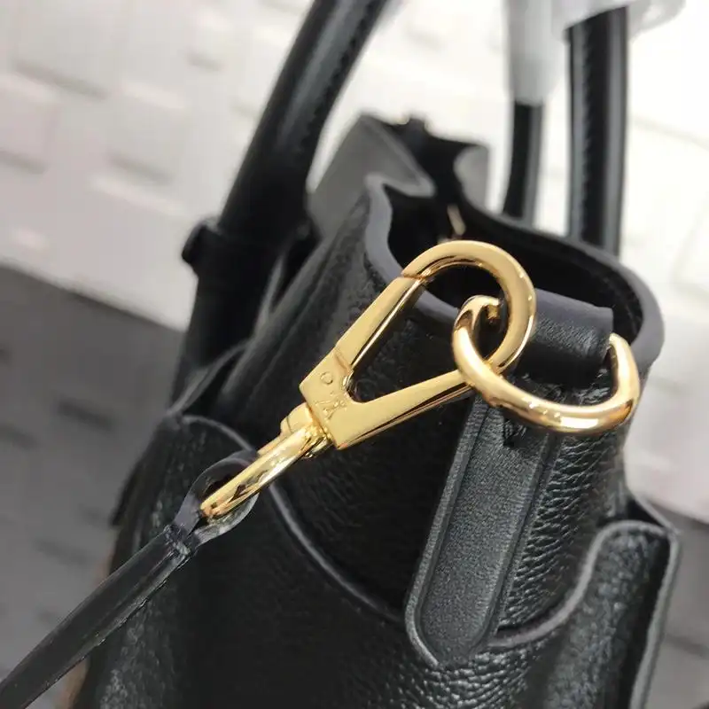 LV Bags 19B570363