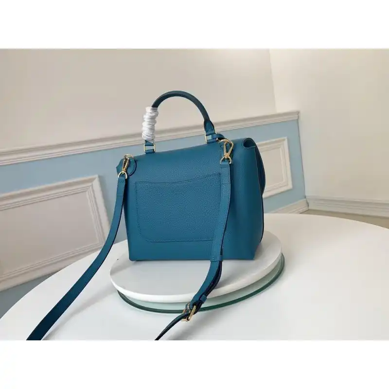 LV Bags 19B570370