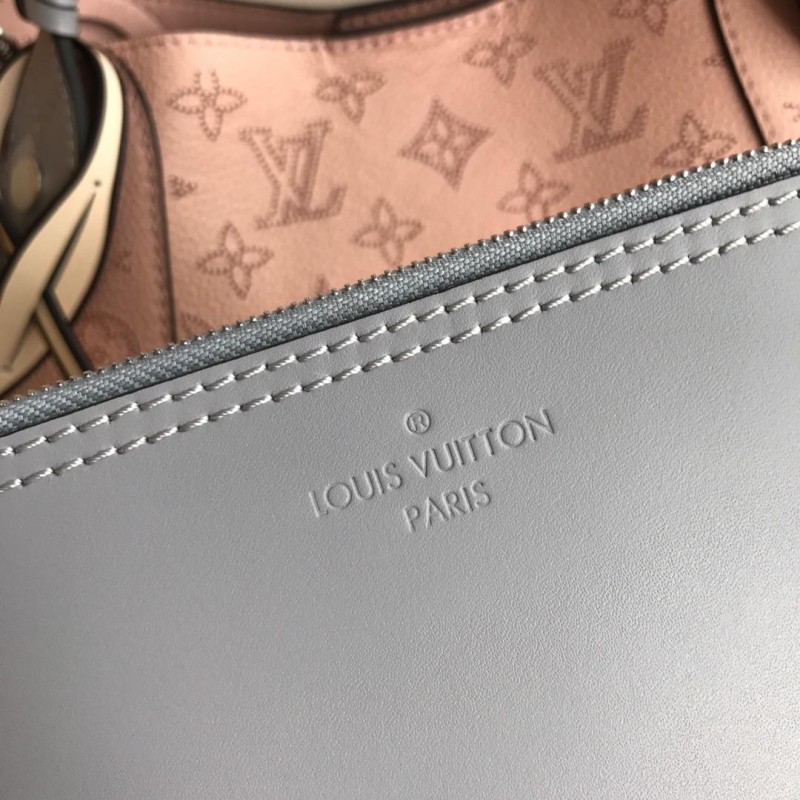 FASH LOUIS VUITTON Bags 19B570372