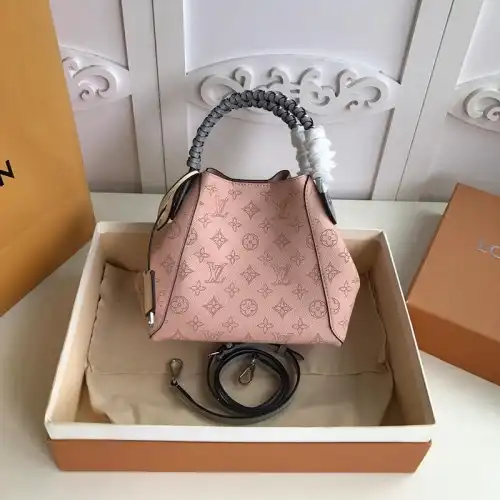 Fashionrepsfam ru LV Bags 19B570372