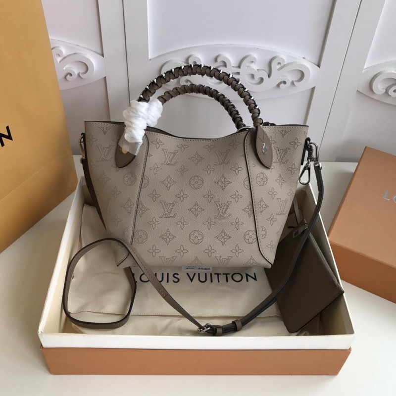 FASH LOUIS VUITTON Bags 19B570373