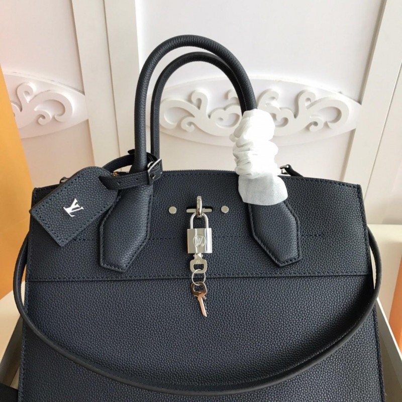 FASH LOUIS VUITTON Bags 19B570378