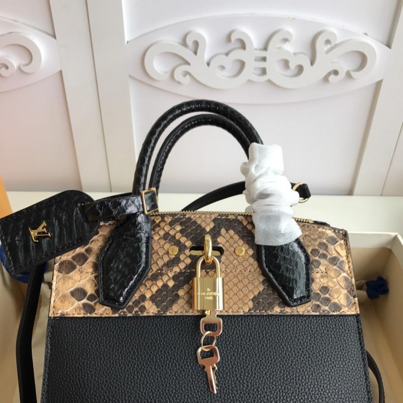 FASH LOUIS VUITTON Bags 19B570380