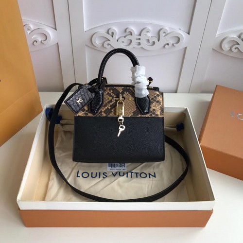 FASH LOUIS VUITTON Bags 19B570380