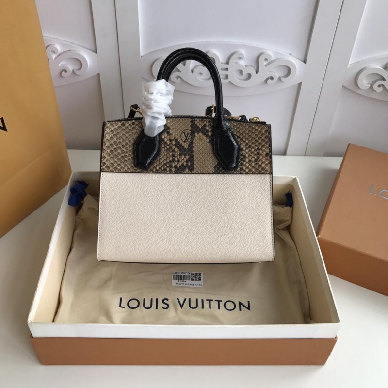 FASH LOUIS VUITTON Bags 19B570383