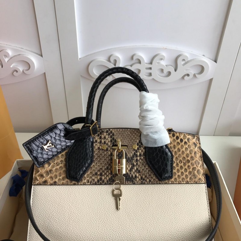 FASH LOUIS VUITTON Bags 19B570383