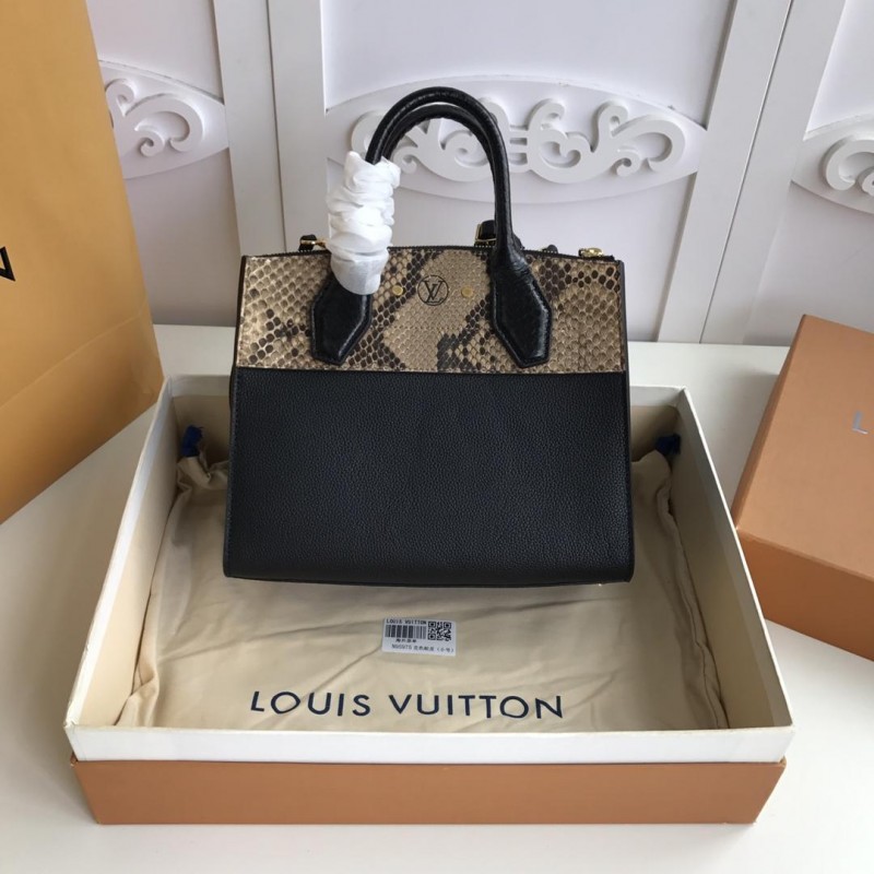 FASH LOUIS VUITTON Bags 19B570384