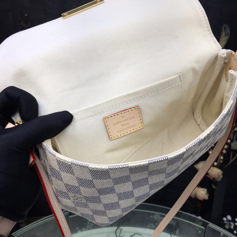 FASH LOUIS VUITTON Bags 19B570392