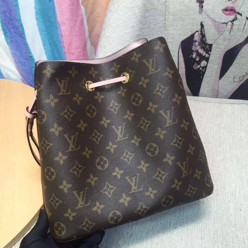 FASH LOUIS VUITTON Bags 19B570402