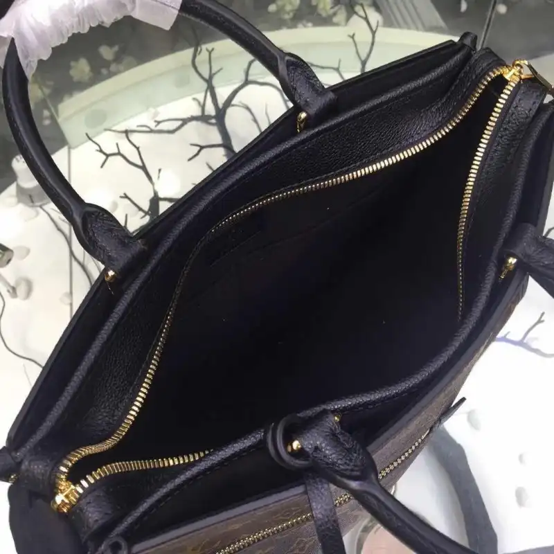 LV Bags 19B570416