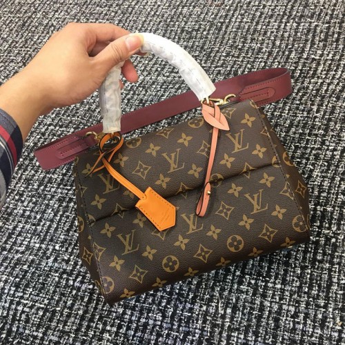 FASH LOUIS VUITTON Bags 19B570420