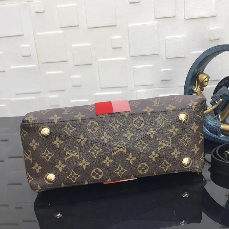 LV Bags 19B570422