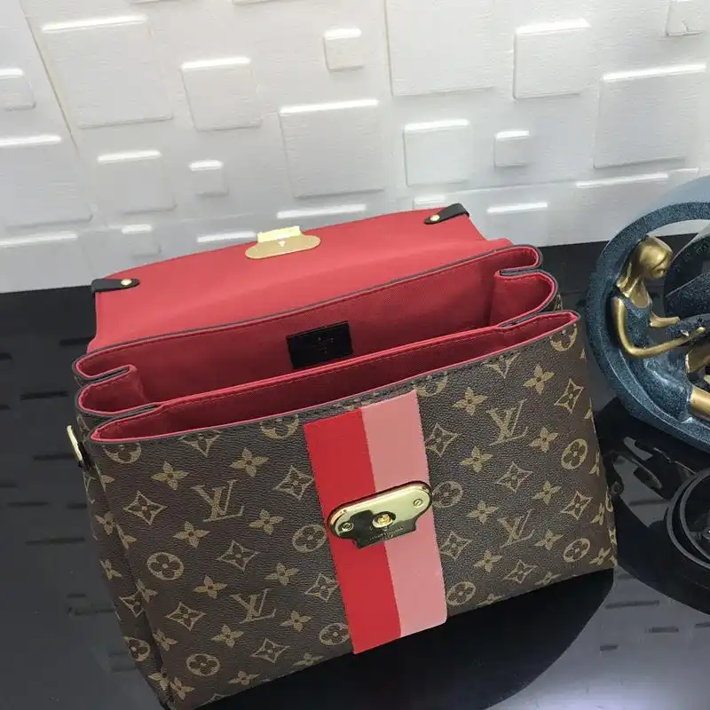 LV Bags 19B570422