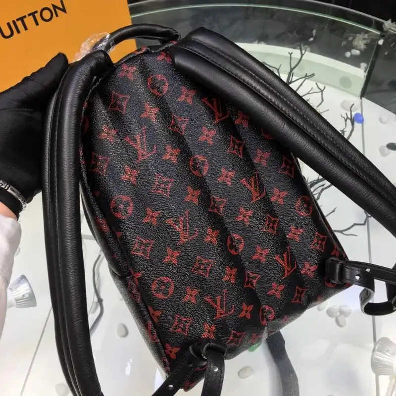 LV Bags 19B570426