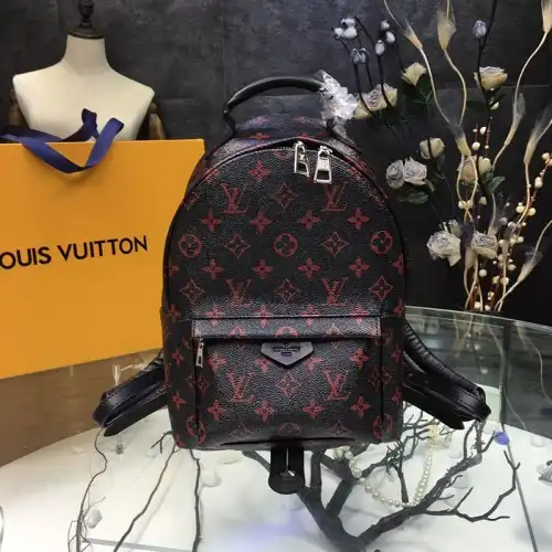 LV Bags 19B570426