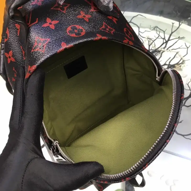 LV Bags 19B570426