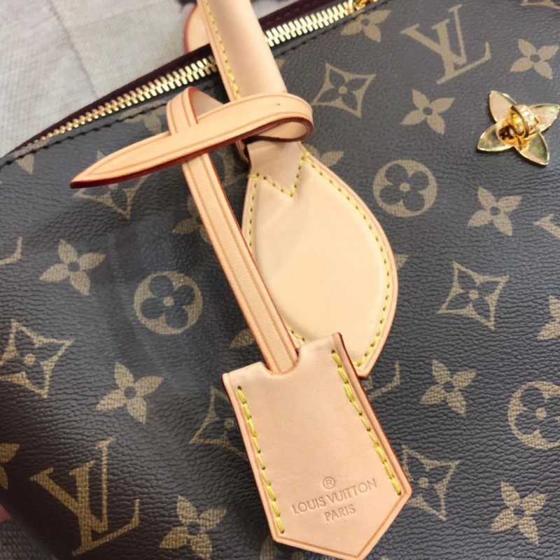 FASH LOUIS VUITTON Bags 19B570428