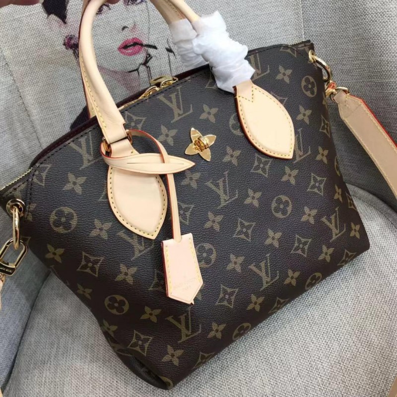 FASH LOUIS VUITTON Bags 19B570431