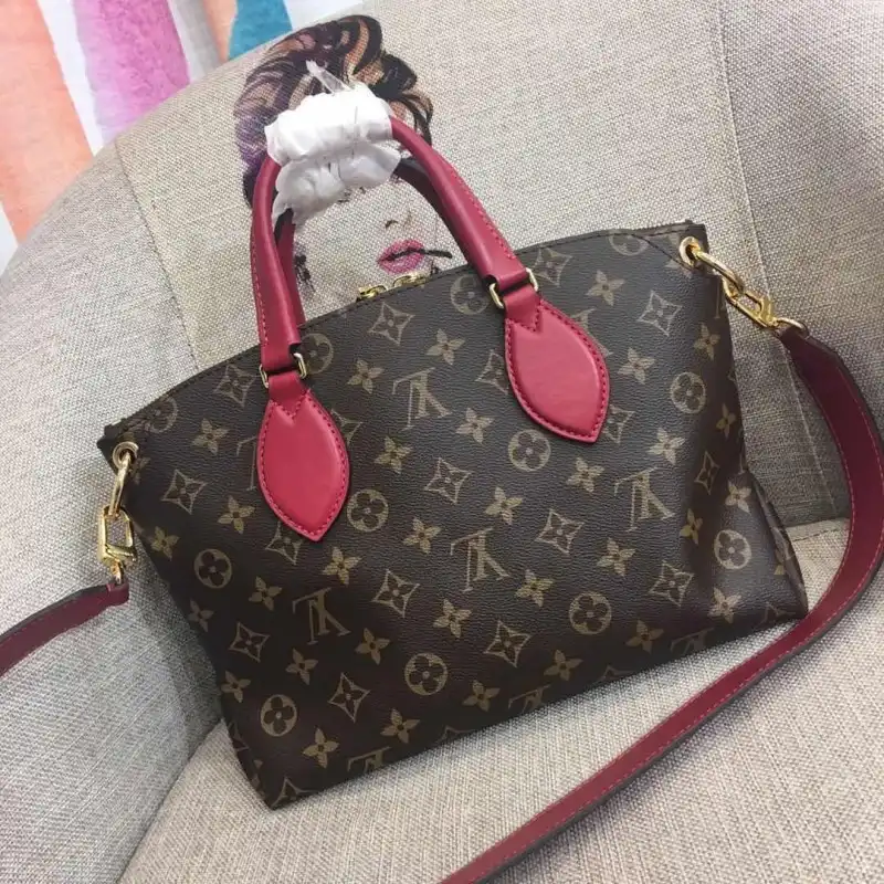 LV Bags 19B570432